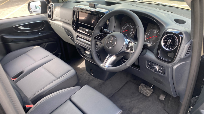 Mercedes-Benz Vito Tourer L3 Diesel Rwd 116 CDI Select 9-Seater 9G-Tronic - Image 3